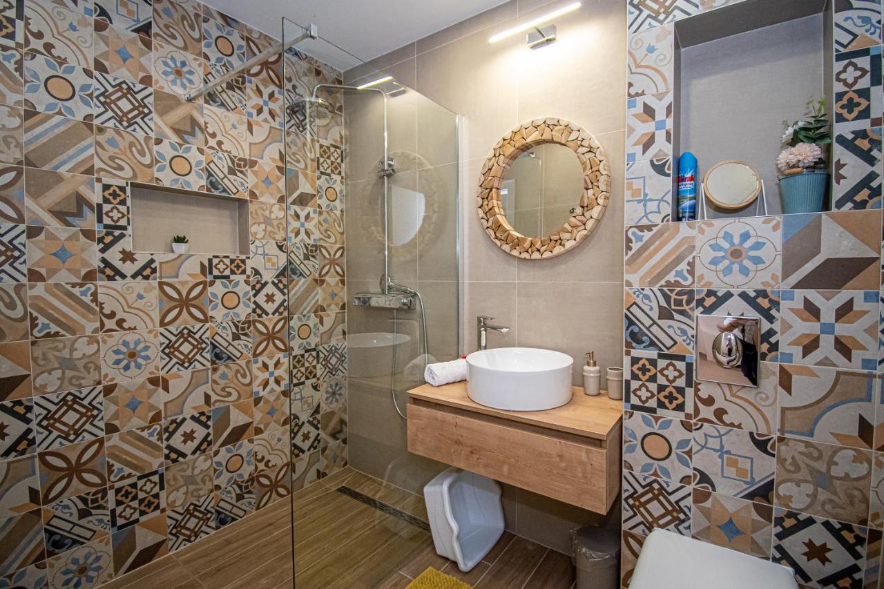 Apartment Beachfront Gabine *