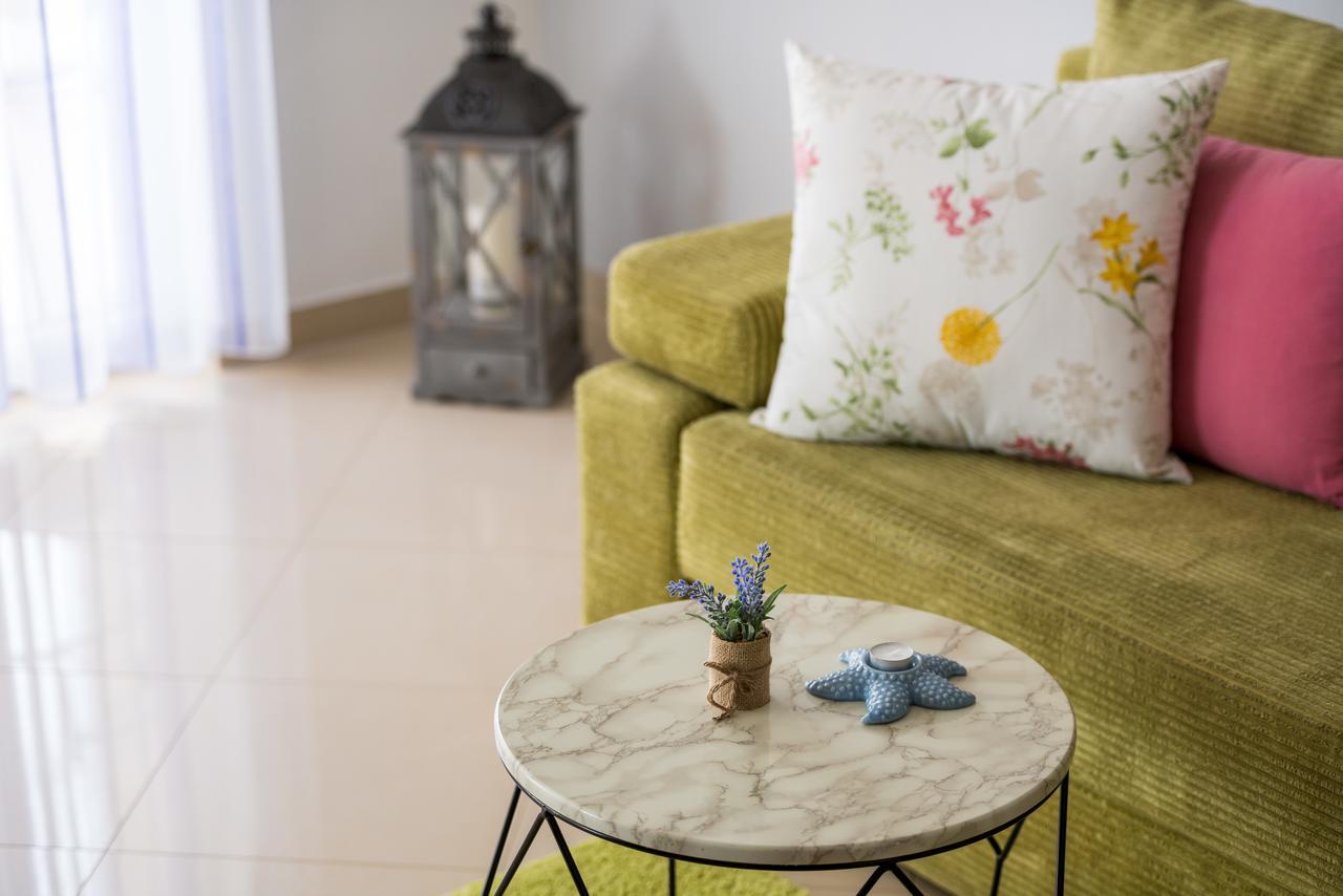 Apartment Beachfront Gabine Kastela