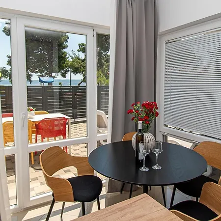Beachfront Apartments Gabine Kastela Exterior photo