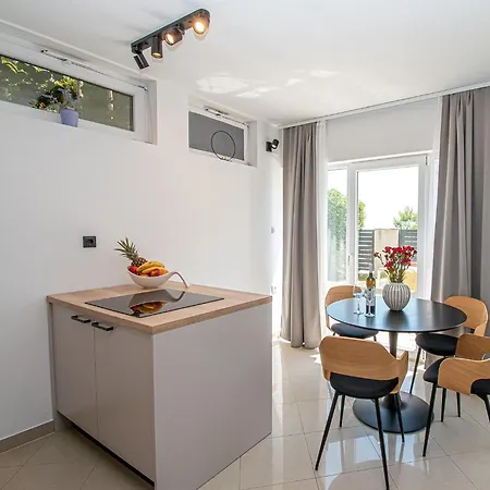 Beachfront Apartments Gabine Kastela Exterior photo
