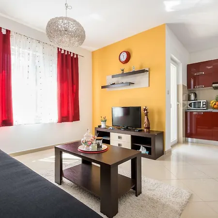 Beachfront Apartments Gabine Kastela Exterior photo